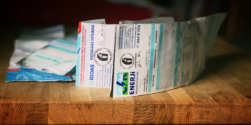 Elektrik ve Doğal Gaza Yeni Zam Gelecek mi? Bakan Bayraktar Duyurdu!