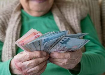 Emekli Yardımına Faiz Müjdesi: Yardımlar Faiziyle Ödenecek!